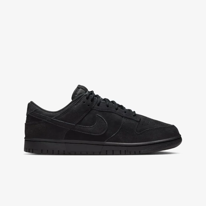 کفش نایکی Dunk Low Retro SE 'Triple Black'